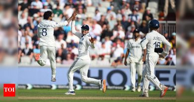 IND vs SA: शुभमन गिल, केएल राहुल प्रमुख टप्पे गाठण्याच्या मार्गावर; रवींद्र जडेजाची नजर भारतासाठी कपिल देवच्या दुर्मिळ कसोटी दुहेरीकडे आहे