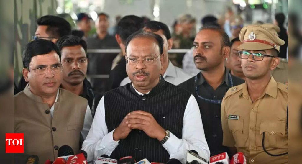 फर्मला 42cr नोटीस का बजावली हे IGR ला विचारेल: महसूल मि