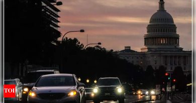 43-दिवसांचे लॉगजॅम संपले: यूएस खासदारांनी रेकॉर्ड सरकारी शटडाऊन समाप्त करण्यासाठी मतदान केले – मुख्य मुद्दे