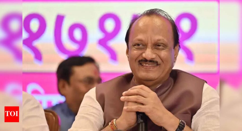 कोल्हापुरातील चंदगडनंतर पुणे, सांगली आणि बीड जिल्ह्यात राष्ट्रवादी-राष्ट्रवादी काँग्रेस एकत्र येऊ शकतात.