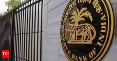 रिझव्र्ह बँकेने गडबडीत निर्यातदारांसाठी परतफेडीचे नियम सोपे केले