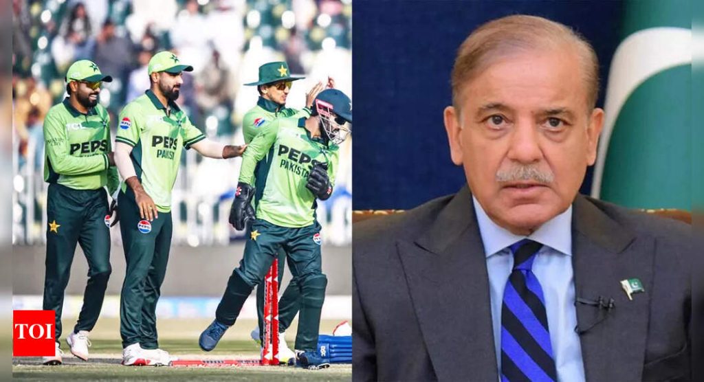 ‘मी मोहसिन नकवीचे कौतुक करतो…’: पाकिस्तान संघाचे अभिनंदन केल्यानंतर शेहबाज शरीफ ट्रोल झाले