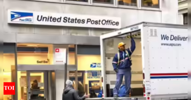 USPS आर्थिक तोटा: पोस्टल सेवेत  अब्ज तूट; एजन्सी किमती वाढवते आणि धोरण निश्चित करते
