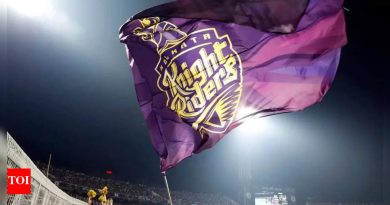 KKR IPL 2026 राखीव यादी: कोलकाता नाईट रायडर्सने मेगा लिलावापूर्वी राखून ठेवलेल्या आणि सोडलेल्या खेळाडूंची संपूर्ण यादी