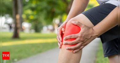 गुडघा क्लिक करणे: तुमचे सांधे का गळतात, ते कधी निरुपद्रवी असतात आणि ते केव्हा गंभीर नुकसानीचे संकेत देऊ शकतात |