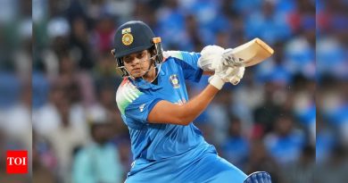 ‘युवा शफालींसाठी वेळ आहे, फक्त तरुण सेहवागांसाठी नाही’: शफाली वर्मा वर्ल्ड कप जिंकल्यानंतर