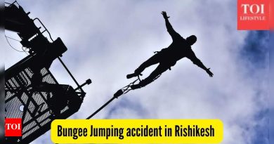 व्हायरल ऋषिकेश बंजी जंप अपघात: दोरी तुटली मधेच, पर्यटक गंभीर जखमी |