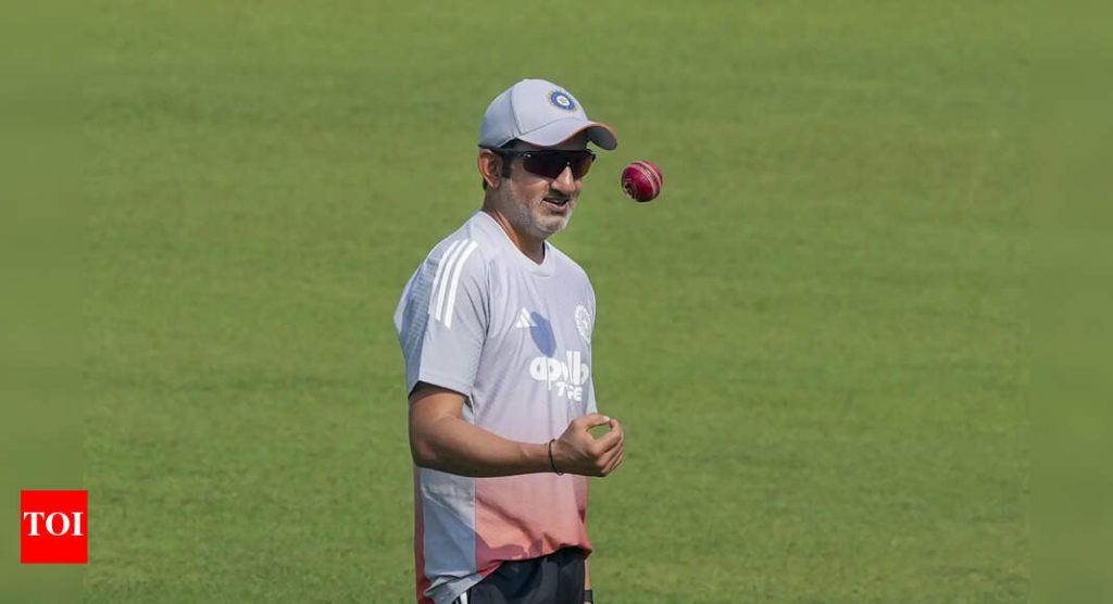 ‘परत जा…’: कोलकाता येथे दक्षिण आफ्रिकेविरुद्धच्या पहिल्या कसोटी पराभवानंतर भारताचा माजी क्रिकेटपटू गौतम गंभीरला सल्ला देतो.