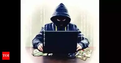 2 ज्येष्ठ नागरिक, तंत्रज्ञ स्वतंत्र ऑनलाइन शेअर-ट्रेडिंग फसवणुकीमध्ये रु.85L गमावले