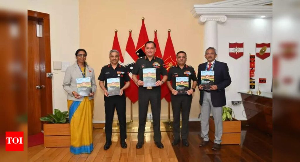 आर्मी कमांडरने सप्टेंबर 2026 मध्ये AIT येथे IEEE च्या जागतिक संमेलनाच्या माहितीपत्रकाचे अनावरण केले