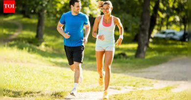 धावण्याने मनःस्थिती कशी सुधारते आणि जंक फूडमुळे होणारे मेंदूचे नुकसान रोखण्यास मदत होते