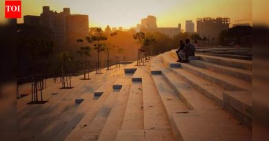 नोव्हेंबरच्या पहिल्या सहामाहीत विलक्षण थंडी पडते कारण थंडीचा स्फोट भारतात होतो; पुण्याचे किमान तापमान ९ अंश सेल्सिअसपर्यंत घसरले