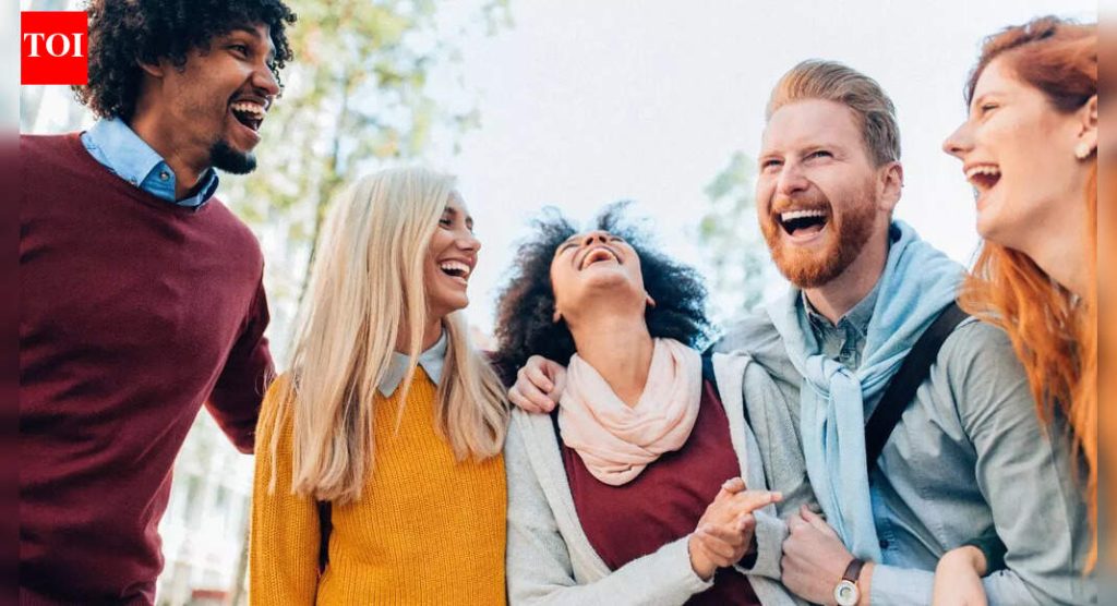 जेव्हा जास्त हसणे धोकादायक असू शकते: मेंदू, हृदय आणि मानसिक आरोग्य समस्यांबद्दल लपलेले चेतावणी चिन्हे आपण दुर्लक्ष करू नये |