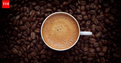 पचन आणि हाडांचे रक्षण करण्यासाठी कॉफी पिताना हे 5 पदार्थ टाळा |