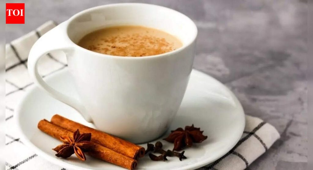 हे पदार्थ कधीही चहासोबत जोडू नका: उत्तम आरोग्यासाठी सामान्य कॉम्बिनेशन्स टाळण्यासाठी |