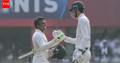 मार्को जॅनसेन आणि सेनुरान मुथुसामी यांची सर्रास धावपळ झाल्याने भारत ‘रस्त्यावर’ अडकला