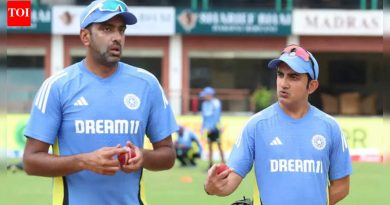 ‘प्रशिक्षक बॅट उचलून खेळू शकत नाही’: भारताच्या घरच्या पराभवानंतर आर अश्विनने गौतम गंभीरचा बचाव केला