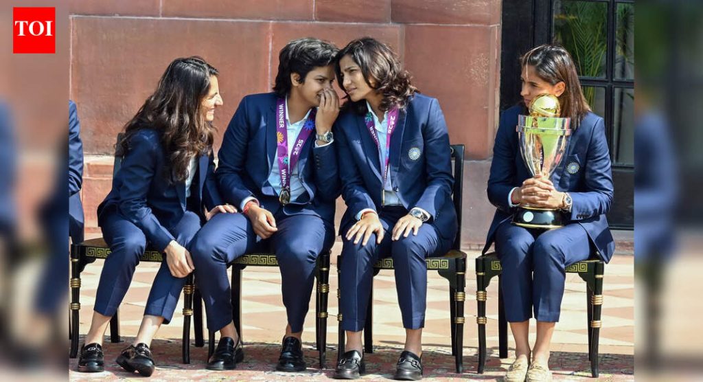 वर्ल्ड चॅम्पियन म्हणून पहिली मालिका: बांगलादेश दौरा पुढे ढकलल्यानंतर भारतीय महिला पाच सामन्यांच्या T20I मालिकेसाठी श्रीलंकेचे यजमानपद भूषवतील