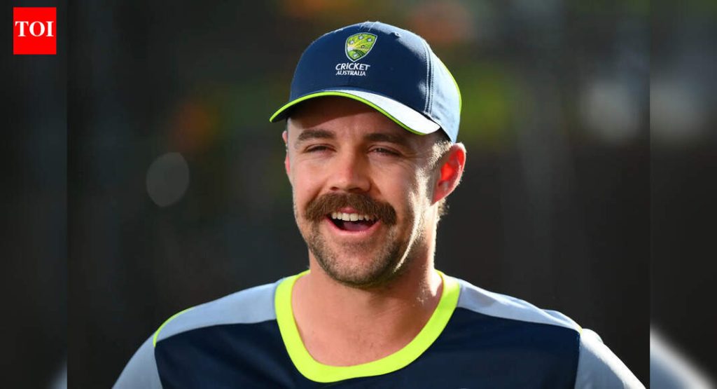 ‘गुलाबी चेंडू, पांढरा चेंडू, लाल चेंडू – कोणाला खरोखर काळजी आहे?’: ट्रॅव्हिस हेडने ऑस्ट्रेलियाच्या परंपरा तोडणाऱ्या कसोटीचा पुनर्विचार केला