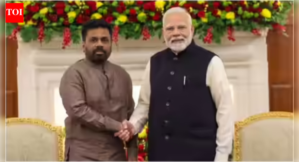 चक्रीवादळ डिटवाह: पंतप्रधान मोदींनी श्रीलंकेचे राष्ट्रपती दिसानायके यांची भेट घेतली; जीवितहानीबद्दल शोक व्यक्त करतो