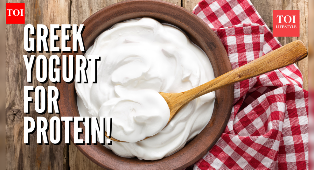 ग्रीक दहीमध्ये नेहमीच्या दह्यापेक्षा दुप्पट प्रथिने असतात