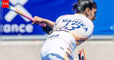 हॉकी ज्युनियर महिला विश्वचषक: भारताचा आयर्लंडवर ४-० असा दबदबा हॉकी बातम्या