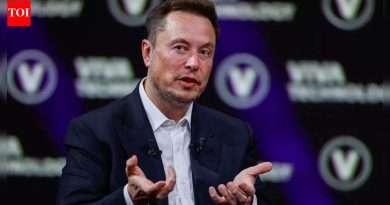 ‘वेडा’: एलोन मस्कने X वर EU च्या 0m दंडावर कशी प्रतिक्रिया दिली आणि प्लॅटफॉर्मला दंड का ठोठावण्यात आला