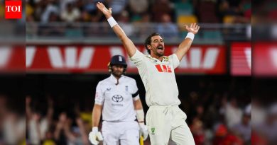 ऍशेस: ऑस्ट्रेलिया 2-0 च्या उंबरठ्यावर; मिचेल स्टार्कच्या पराक्रमामुळे इंग्लंड मोठ्या संकटात सापडले | क्रिकेट बातम्या