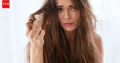 दैनंदिन वायुप्रदूषण गुप्तपणे तुमचे केस आणि टाळूचे कसे नुकसान करत आहे: पाहण्यासाठी चिन्हे आणि तुमचे केस आणि टाळूचे संरक्षण करण्यासाठी टिपा |