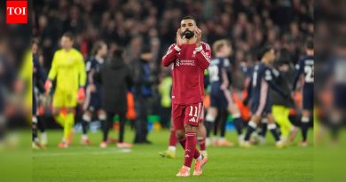 ‘मोहम्मद सलाह त्याचा लिव्हरपूल वारसा नष्ट करत आहे’: वेन रुनीने अर्ने स्लॉट येथे स्फोटक रेंटनंतर स्टारला फोडले