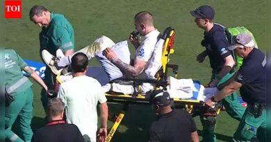 NZ vs WI दुसरी कसोटी: वेलिंग्टनमध्ये गोंधळ! वेगवान गोलंदाज ब्लेअर टिकनरला दुखापत झाल्यानंतर रुग्णालयात दाखल करण्यात आले