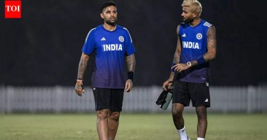 ‘सुरक्षित, स्वागतार्ह, जुळवून घेण्यास इच्छुक’: डेल स्टेनने सूर्यकुमार यादवच्या नेतृत्वाचे स्वागत केले कारण भारताने लवचिक T20 ब्लूप्रिंट स्वीकारले