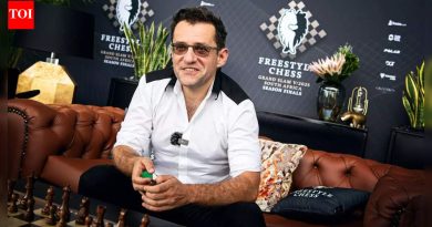 लेव्हॉन अरोनियनने मॅग्नस कार्लसनला हरवले, फ्रीस्टाईल बुद्धिबळ ग्रँड स्लॅम टूर अंतिम विजेतेपद जिंकण्यासाठी अपराजित राहिले; अर्जुन एरिगायसी सहाव्या स्थानावर आहे