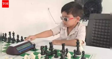 भारतातील सर्वात तरुण FIDE-रेटेड बुद्धिबळपटूविरुद्ध तक्रार दाखल; वडील तीन वर्षांच्या विलक्षण व्यक्तीचे रक्षण करतात