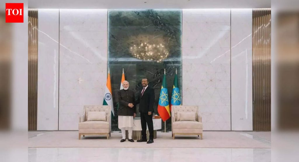 ‘इथियोपियाचा महान सन्मान निशाण’: पंतप्रधान मोदींना अदिस अबाबा येथे देशाचा सर्वोच्च नागरी पुरस्कार प्रदान | भारत बातम्या
