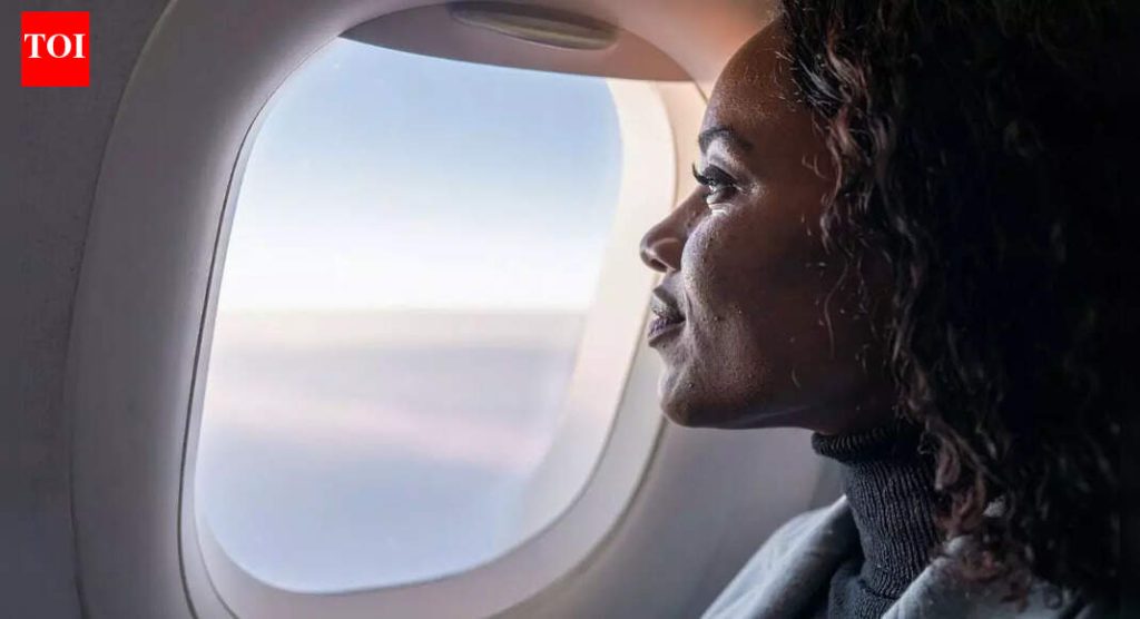 प्रवाशी प्रत्येक वेळी डाव्या बाजूने का उड्डाण करतात |