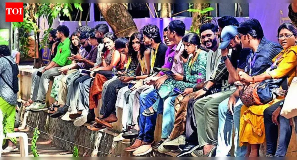 6 चित्रपट दाखवू नका, ‘एमईए’चा केरळ महोत्सवाचा इशारा, पण 3 आधीच प्रदर्शित, इतर 3 काढले जाणार
