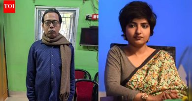 ‘पुरे झाले, काहीतरी धर्मनिरपेक्ष गा’: प्रसिद्ध गायिका लग्नजीता चक्रवर्ती यांचा पश्चिम बंगालमध्ये भक्तीगीत सादर केल्याबद्दल गैरवर्तन, शारीरिक छळ