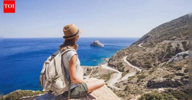 स्मार्ट ट्रॅव्हल हॅक: च्युइंग गम, प्रथिने स्नॅक्स आणि झोपेच्या आवश्यक गोष्टी प्रत्येक प्रवाशाच्या कॅरी-ऑनसाठी का असणे आवश्यक आहे |