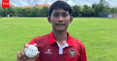 एका षटकात पाच विकेट्स: इंडोनेशियाच्या गेडे प्रियंदानाने T20I इतिहास लिहिला, हा पराक्रम गाजवणारा पहिला ठरला