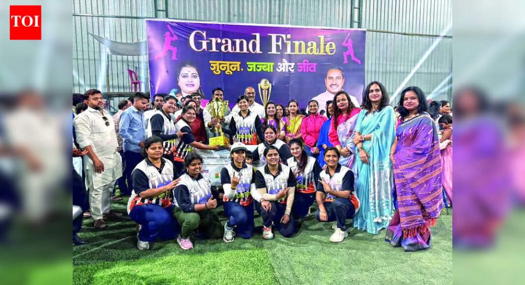 गुंठा जमीन, SUV, थायलंड सहली: पुणे नागरी मतदान खेळपट्टीवर हा एक फ्रीबी फेस्ट आहे | पुणे बातम्या