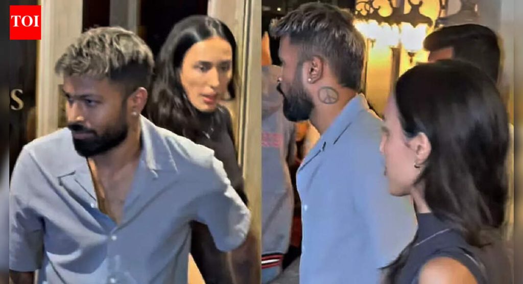 पहा: गर्लफ्रेंड माहिका शर्मासोबत डिनर डेट दरम्यान अपमानास्पद चाहत्याकडे दुर्लक्ष करून हार्दिक पांड्याने मन जिंकले | क्रिकेट बातम्या