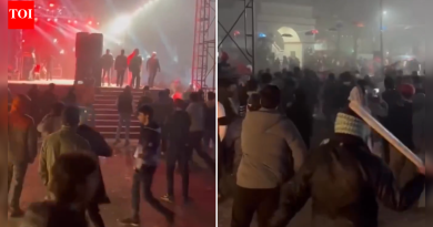 बांगलादेशात कॉन्सर्ट हल्ला: विटा फेकल्यानंतर जेम्सचा शो रद्द; 15-20 विद्यार्थी जखमी