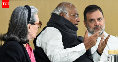 ‘दलितांचा द्वेष’: खर्गे यांच्याशी झालेल्या वागणुकीवरून भाजपचा गांधी-वड्रा कुटुंबावर हल्ला; जयराम क्लिप शेअर करतो