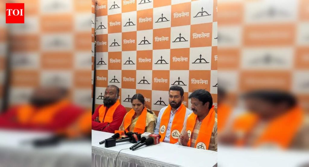 पुण्यातील वडगाव शेरीमध्ये 12 जागांसाठी शिवसेनेने भाजपवर दबाव आणला आहे