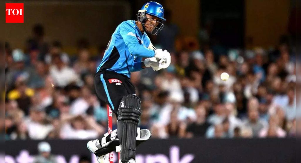 जेरसिस वाडियाला भेटा: हार्दिक पांड्या कनेक्शनसह वडोदराहून ॲडलेडला पाठवलेला सिक्स मारणारा खळबळ