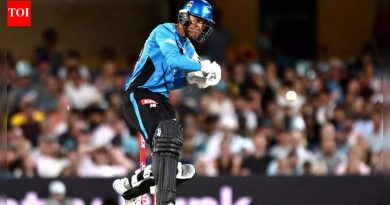 जेरसिस वाडियाला भेटा: हार्दिक पांड्या कनेक्शनसह वडोदराहून ॲडलेडला पाठवलेला सिक्स मारणारा खळबळ