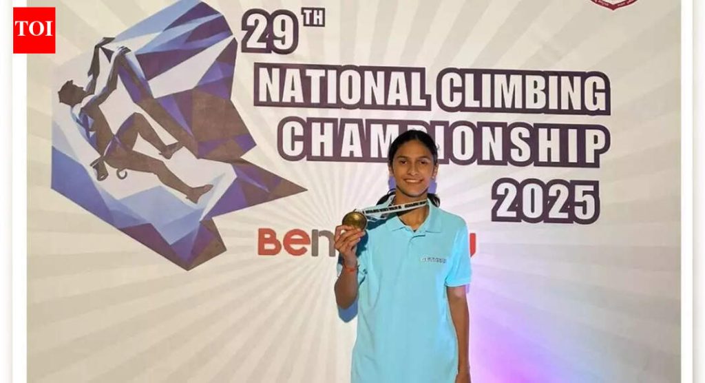 14 वर्षीय अमेयरा खोसला हिने 29 व्या राष्ट्रीय गिर्यारोहण चॅम्पियनशिप 2025 मध्ये सुवर्णपदक जिंकले
