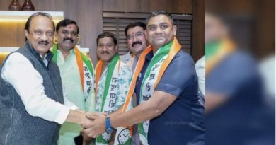 मुख्यमंत्र्यांच्या ‘मैत्रीपूर्ण’ लढतीच्या टीकेनंतर अजित पवारांनी पिंपरी चिंचवड महापालिका पुन्हा जिंकण्यासाठी प्रयत्न वाढवले