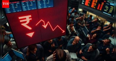 रुपया 11 पैशांनी घसरला! चलन नवीन वर्ष 2026 मध्ये लाल रंगात प्रवेश करते; यूएस डॉलरच्या तुलनेत 89.99 वर व्यापार होतो